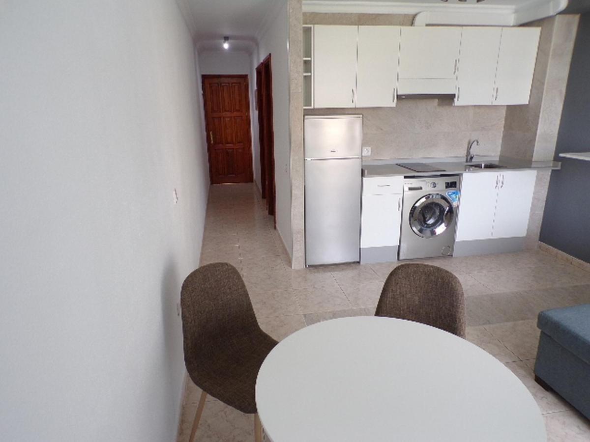 Appartement Juncos 402 *